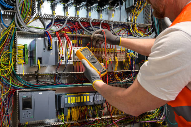 Best 24-Hour Electrician  in Hartford, SD