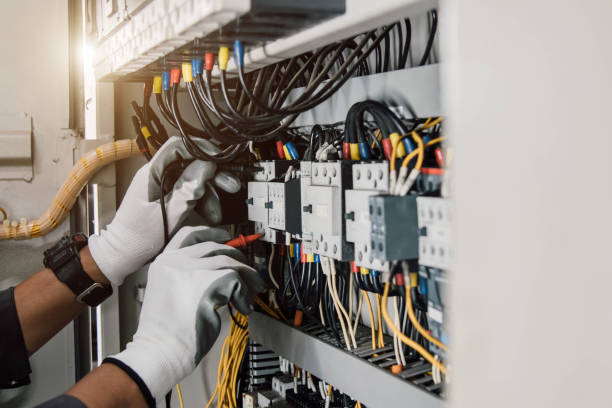 Best Emergency Electrical Repair  in Hartford, SD